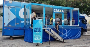 Caminhão “Você no Azul”, da Caixa, chega a Blumenau